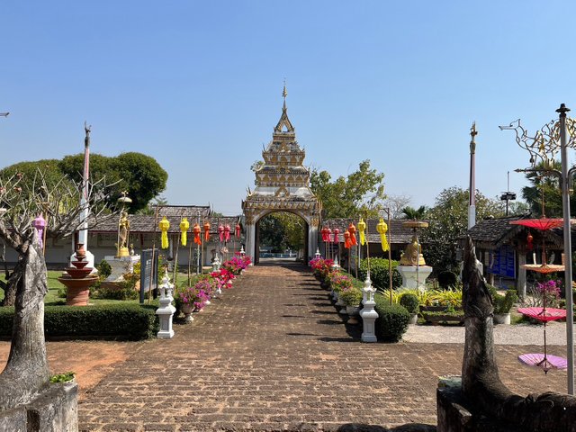 Wat Phra That Chomping1.jpg