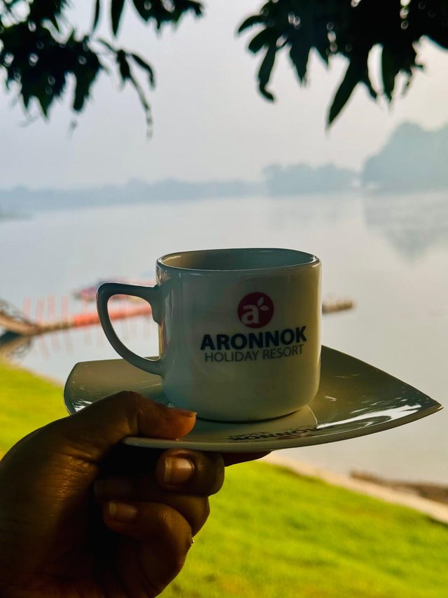 kaptai lake 2.jpg