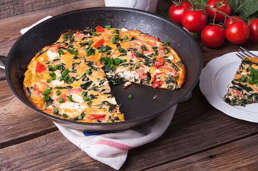 frittata-with-spinach-tomatoes-and-cheese.jpg