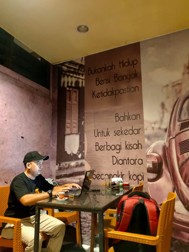 Foto Cafe.jpg