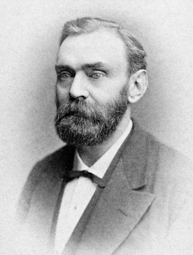 Alfred_Nobel3.jpg