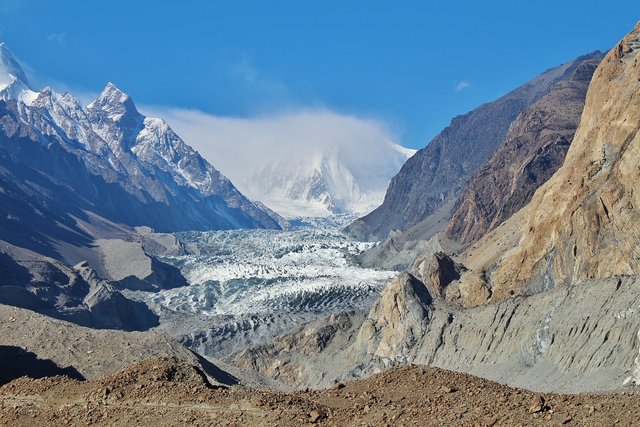 glacier-2259044_1280.jpg