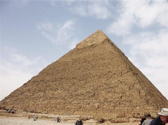 pyramid-of-khafre-cairo.jpg