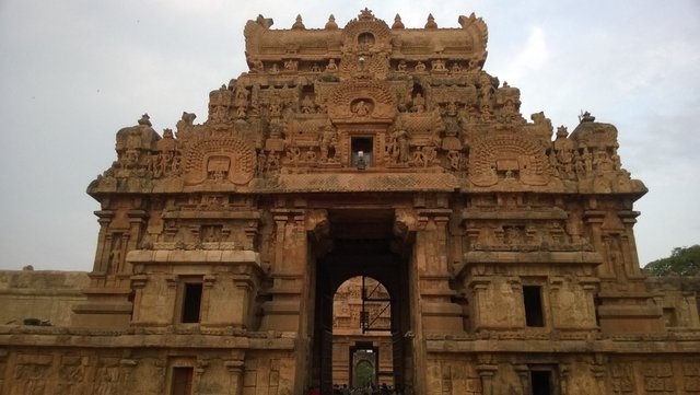 Brihadeeswara Temple_04.jpg