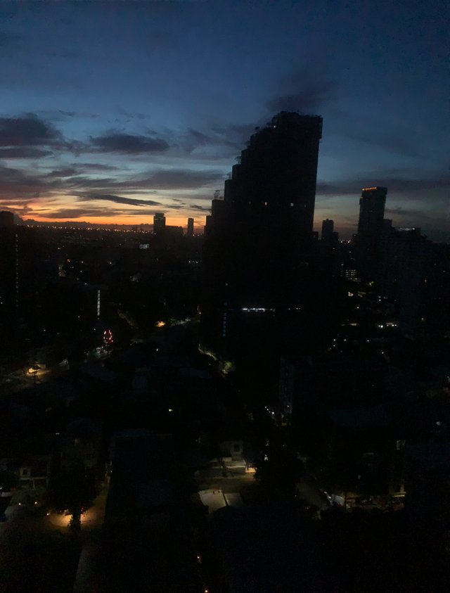 sunrise1.jpg