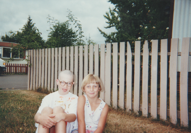 1997 apx Joey Bald Crystal Sit Front Yard.png