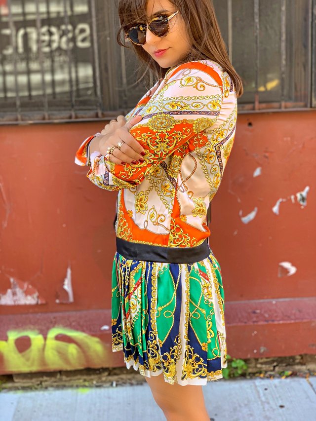 90s inspired patterns, versace patterns, pleated skirt, alley girl new york fashion technology blog 4.JPG