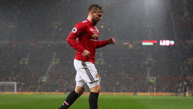 manchester-uniteds-luke-shaw-to-fight-for-place-under-jose-mourinho-sources.jpg