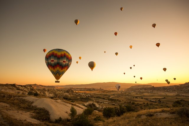 set-colored-balloons-flying-ground-cappadocia-turkey.jpg