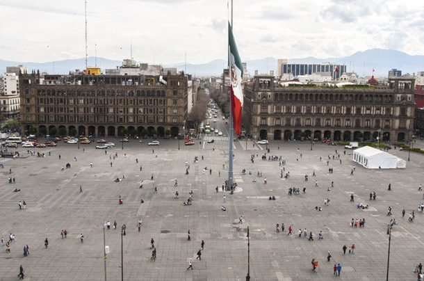 Zocalo (Plaza de la Constitucion)