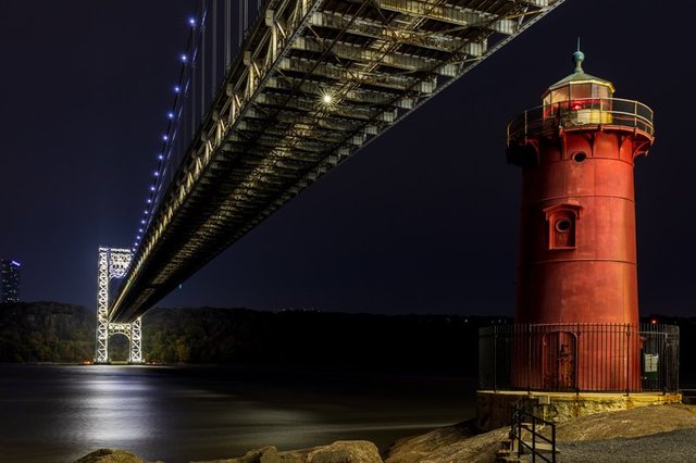 george washington bridge lit white veterans day