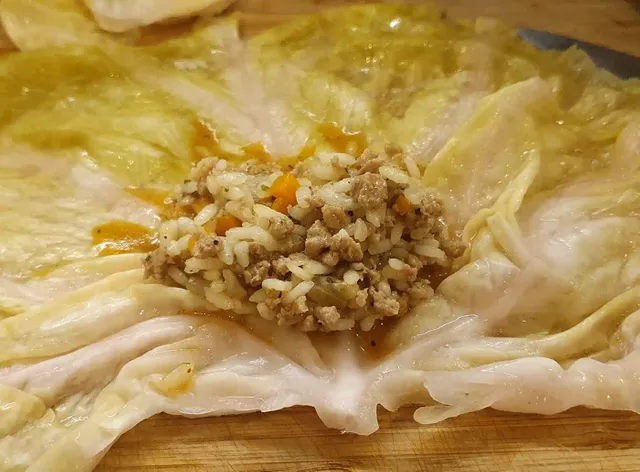 Cabbage Rolls With Sauerkraut