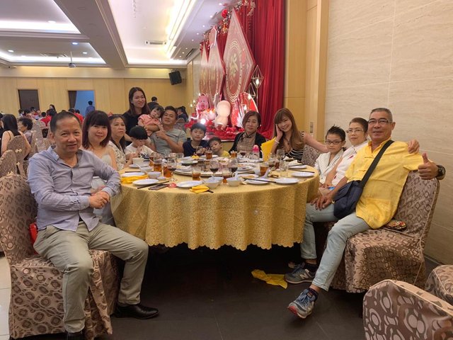 https://d1vof77qrk4l5q.cloudfront.net/img/patriciawpy-reunion-lunch-with-my-lovely-family-members-zumgyus3-1549873222245.jpg