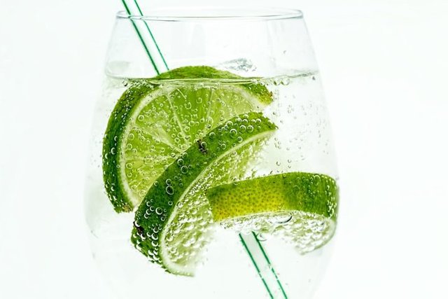 Agua de limon