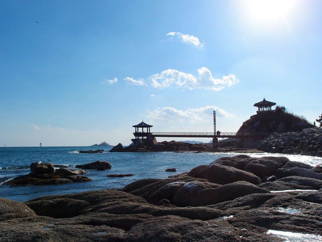 beach-sea-coast-water-rock-ocean-horizon-winter-cloud-sky-bridge-shore-wave-dusk-cove-vehicle-tower-bay-body-of-water-belvedere-cape-islet-gangwon-do-winter-sea-sokcho-young-kanai-1112060.jpg