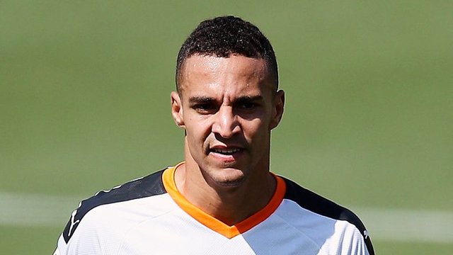 https://www.skysports.com/football/news/11715/12056860/leeds-sign-rodrigo-in-27m-club-record-deal