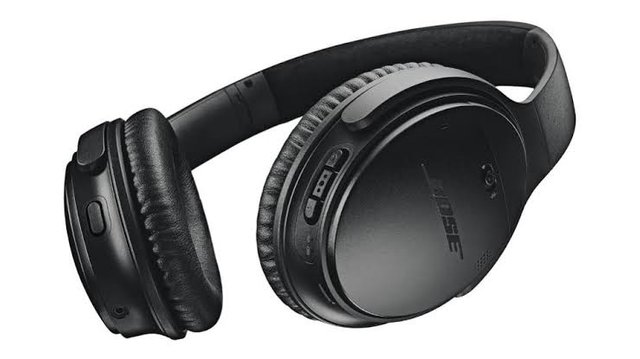 Image result for Bose QuietComfort NoiseCancelling Headphones"