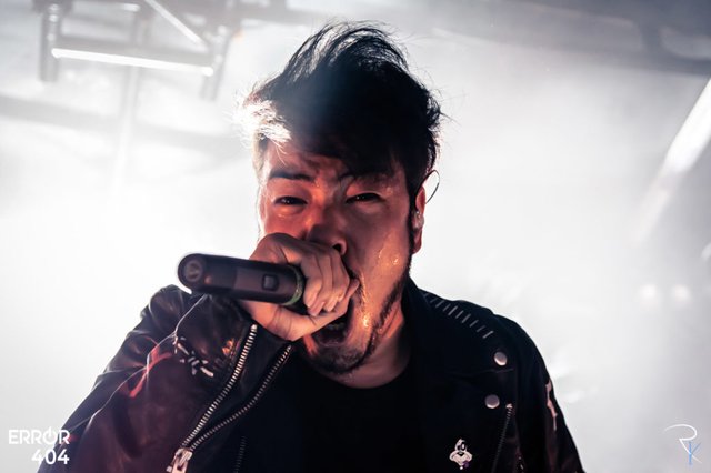 Crossfaith à l'Arena de Vienne en Autriche © Photographie de R