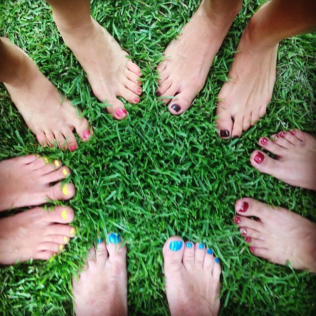 What do yogis do on their day's off? #pedicure #onemonthimmersion #yogateachertraining #beautiful #feet #yogaretreat #fun #instagramers #instaday