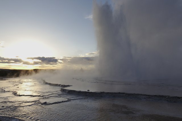 Geyser in Action