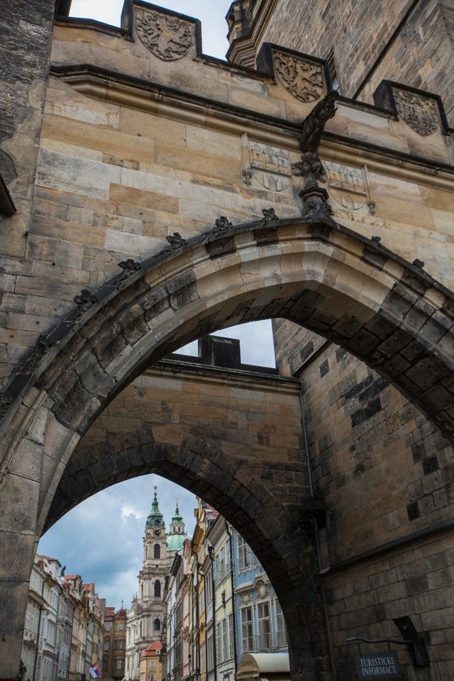 Prague arch