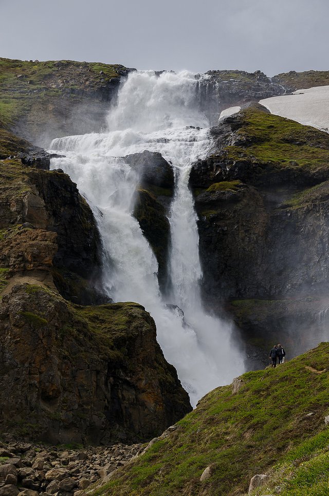 Rjukandi waterfall