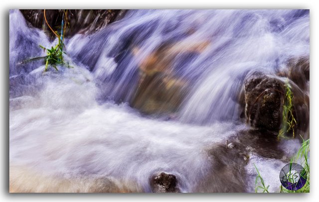 The beautiful silky smooth water of Kodaikanal lake!