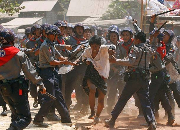 Myanmar: Burma Democratic Concern (BDC) unequivocally denounces police brutalities cracking down on students' protests