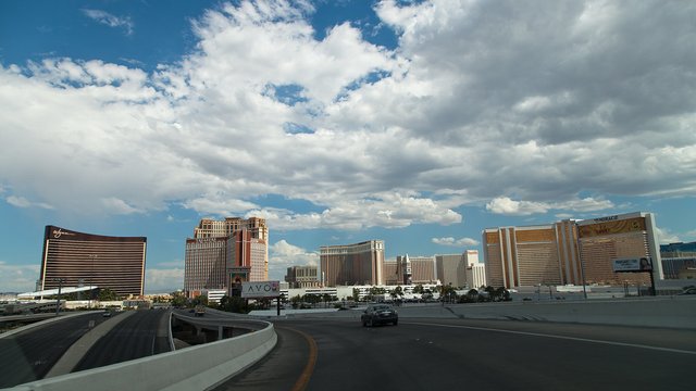 8199153571drivinginlasvegas FILEminimizer.jpg