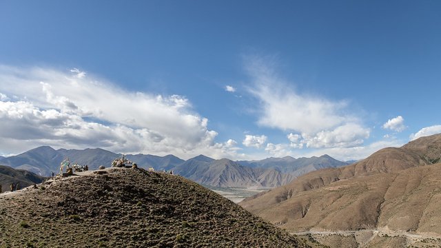 22959183053tibetanlandscape FILEminimizer.jpg