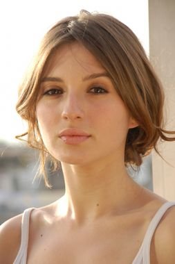 ce qui maria valverde as alicia.jpg