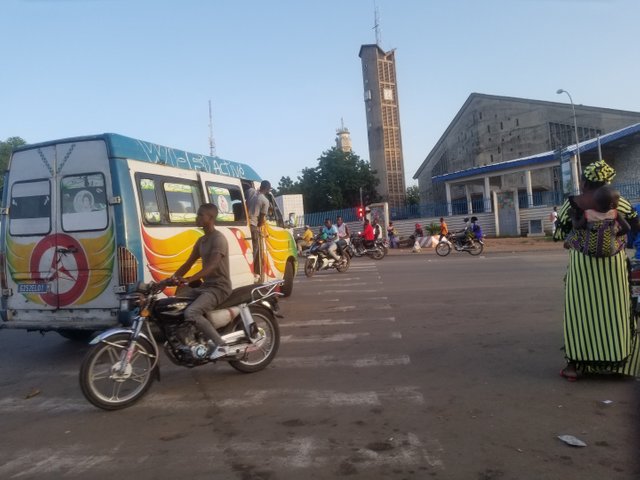 Bouake bus stop.jpg