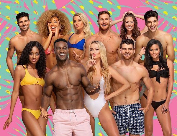 Love_Island_USA_S1_Cast.jpg