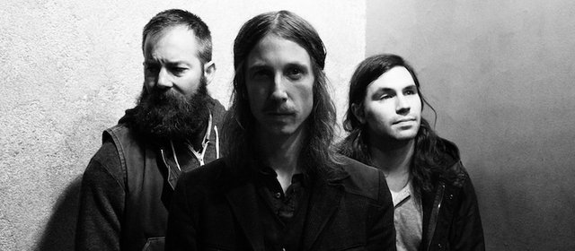 HeaderRussianCircles.190914.jpg