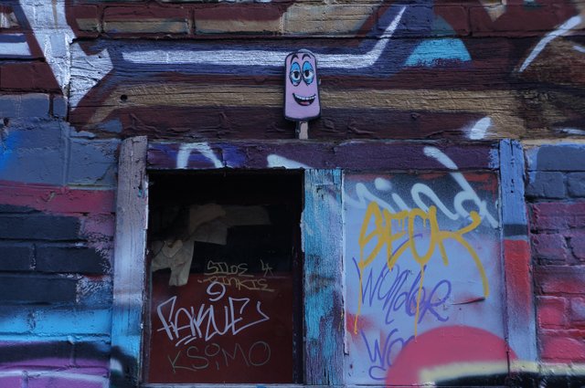 759  Flavor sur Graffiti Alley.jpg