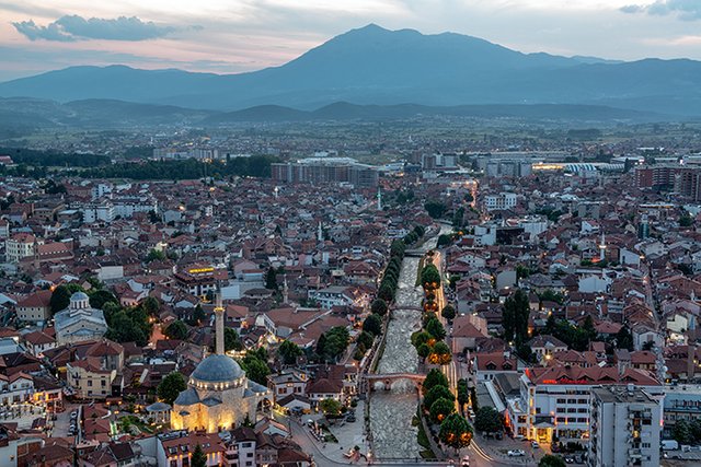 kosovo_prizren_cityscape_after_sunset_reduced1.jpg