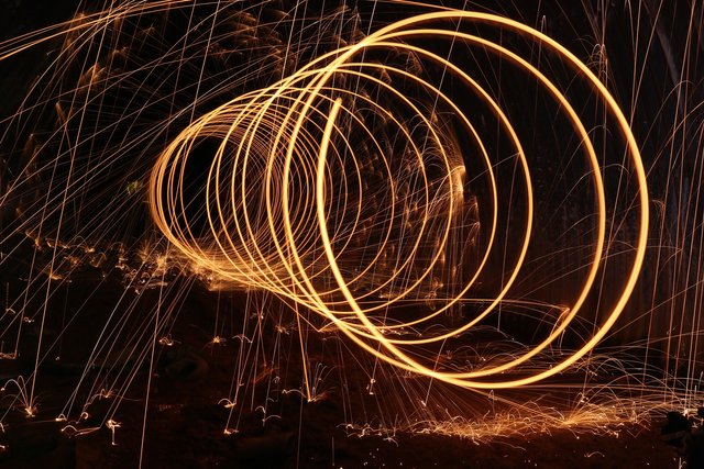 steelwool458840_1920.jpg