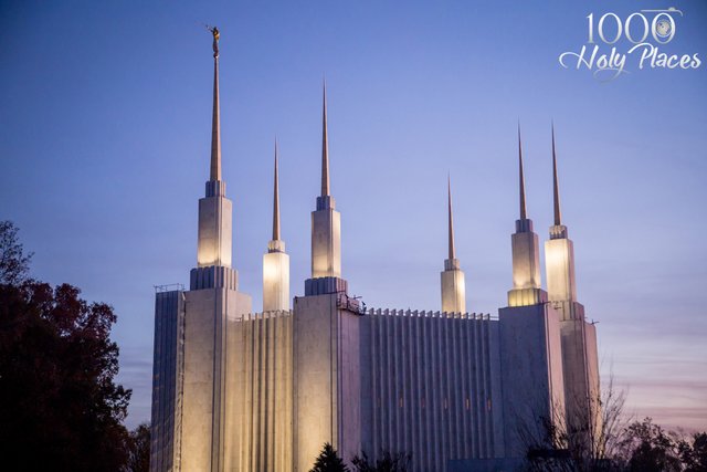 DC temple 1.jpg