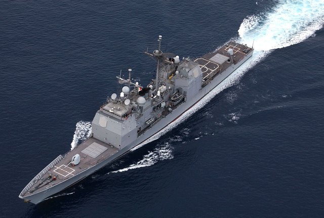 USS Lake Champlain CG57.jpg