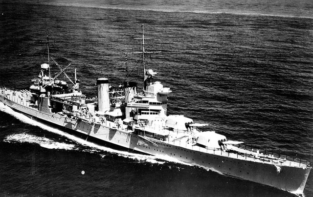 USS Tuscaloosa CA37.jpg