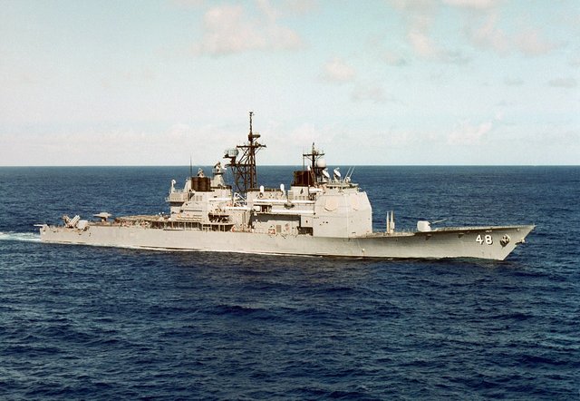 USS Yorktown CG48.jpg