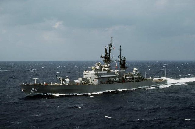 USS Reeves DLG24.jpg