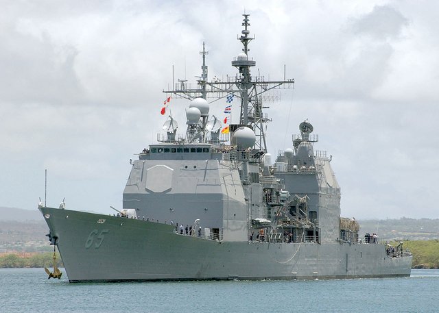 USS Chosin CG65.jpg