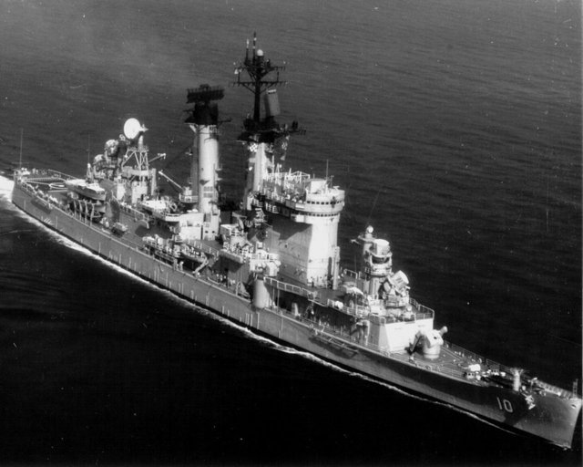 USS Albany CA123.jpg