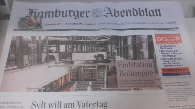 Newspaper Unfall_Bus.jpg