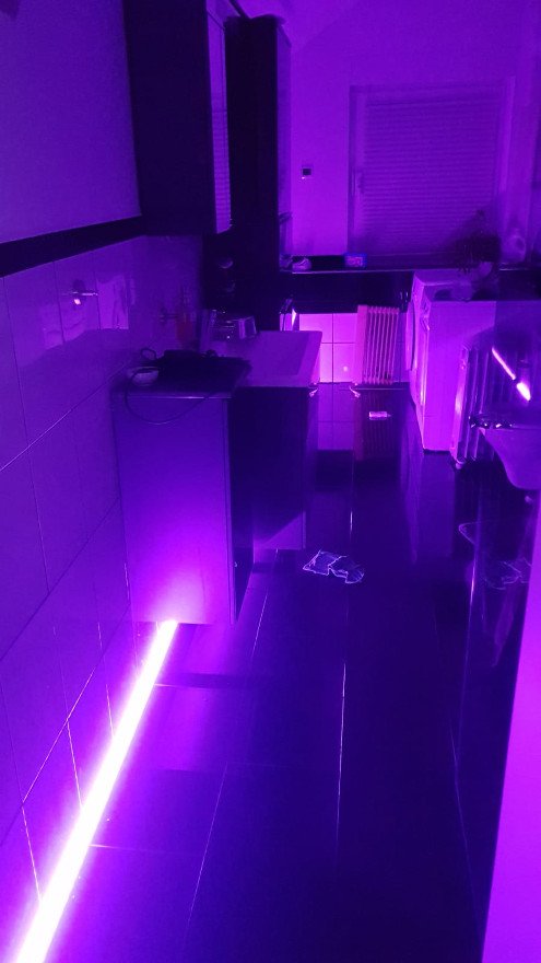 Badezimmer Lichtleisten.jpg