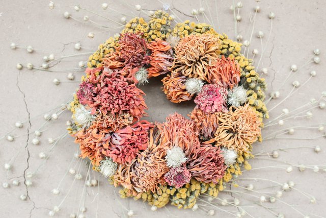 floralwreath2048.jpg