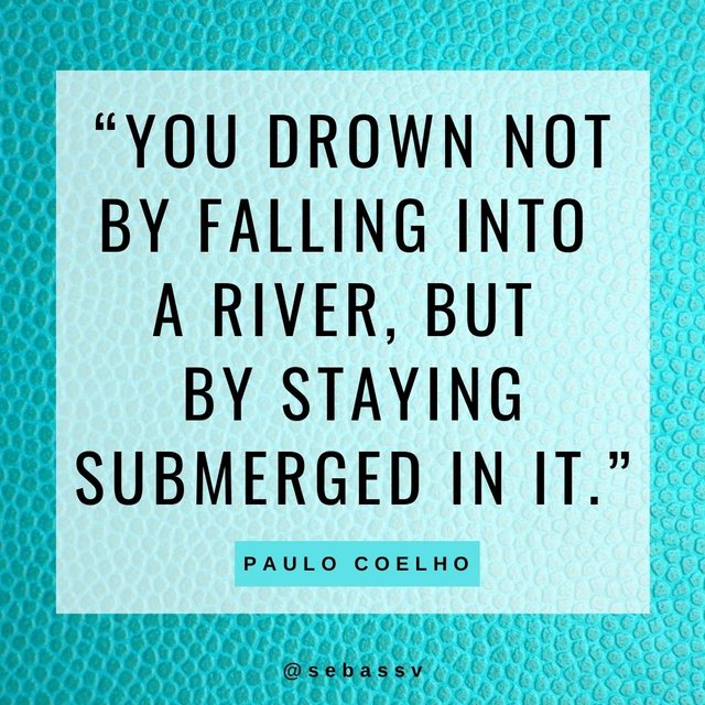 Paulo Coelho 5.jpg