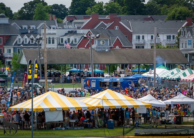 1 Market Friday oyster Fest6.jpg