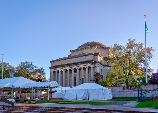1 Columbia University.jpg